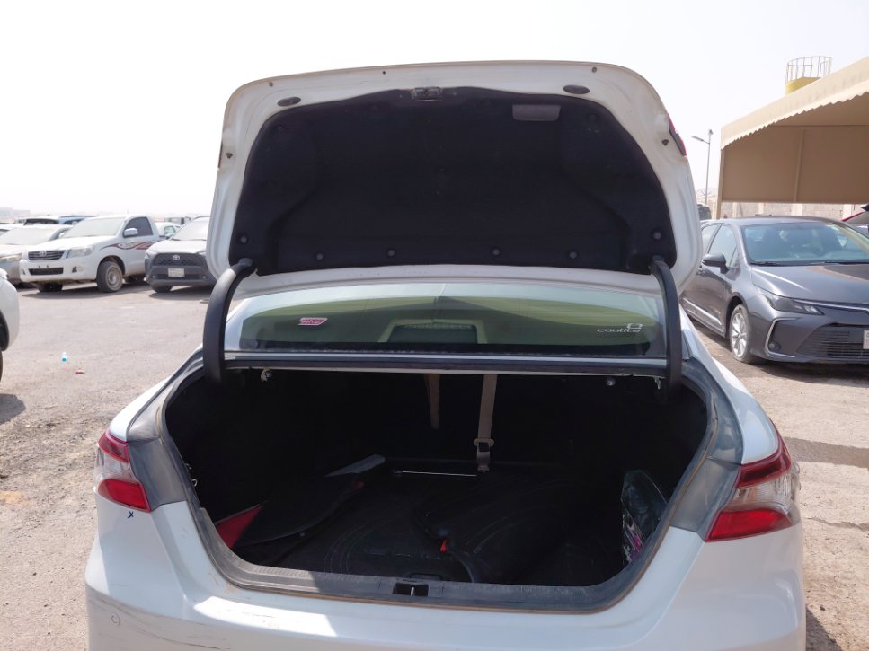 تويوتا كامري LE HEV HYBRID 2022 image