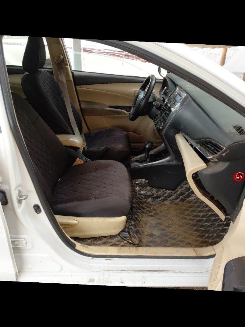 تويوتا يارس SD Y FLT 2021 image