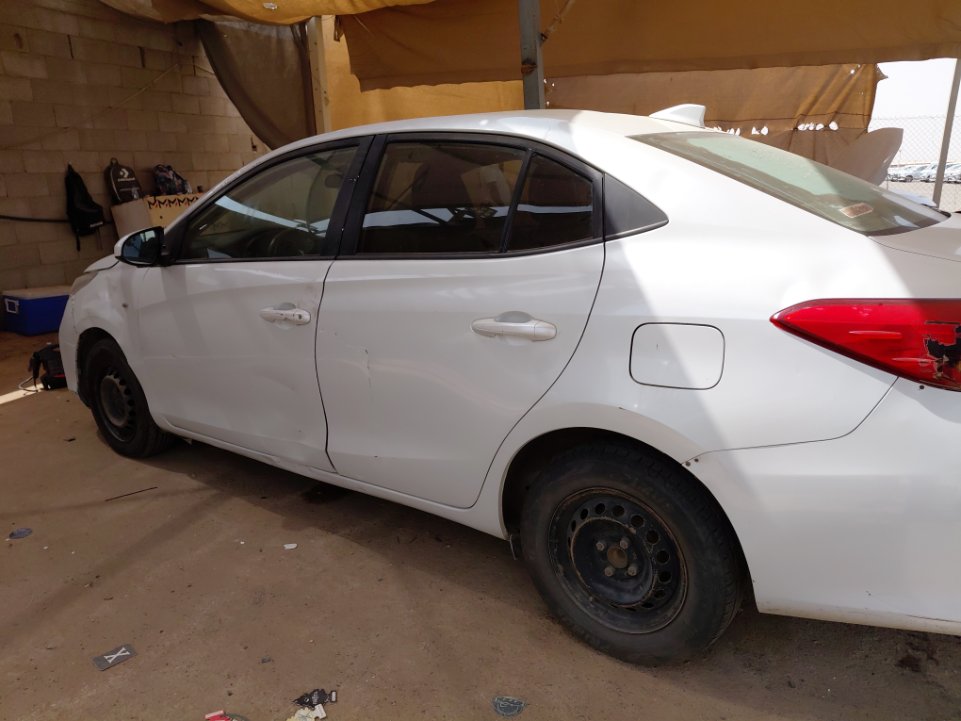 تويوتا يارس SD Y FLT 2021 image