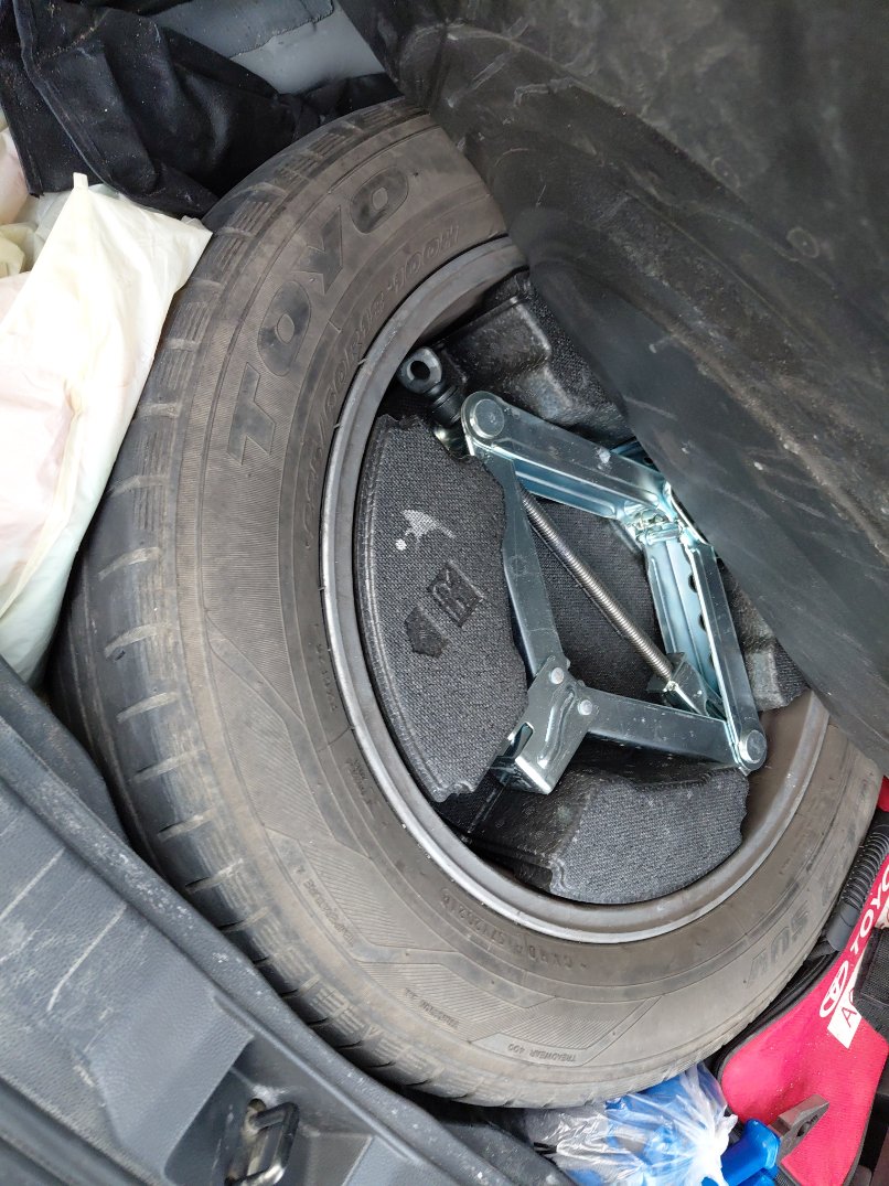 Toyota RAV4 XLE SPORTS UTILITY 2020 image