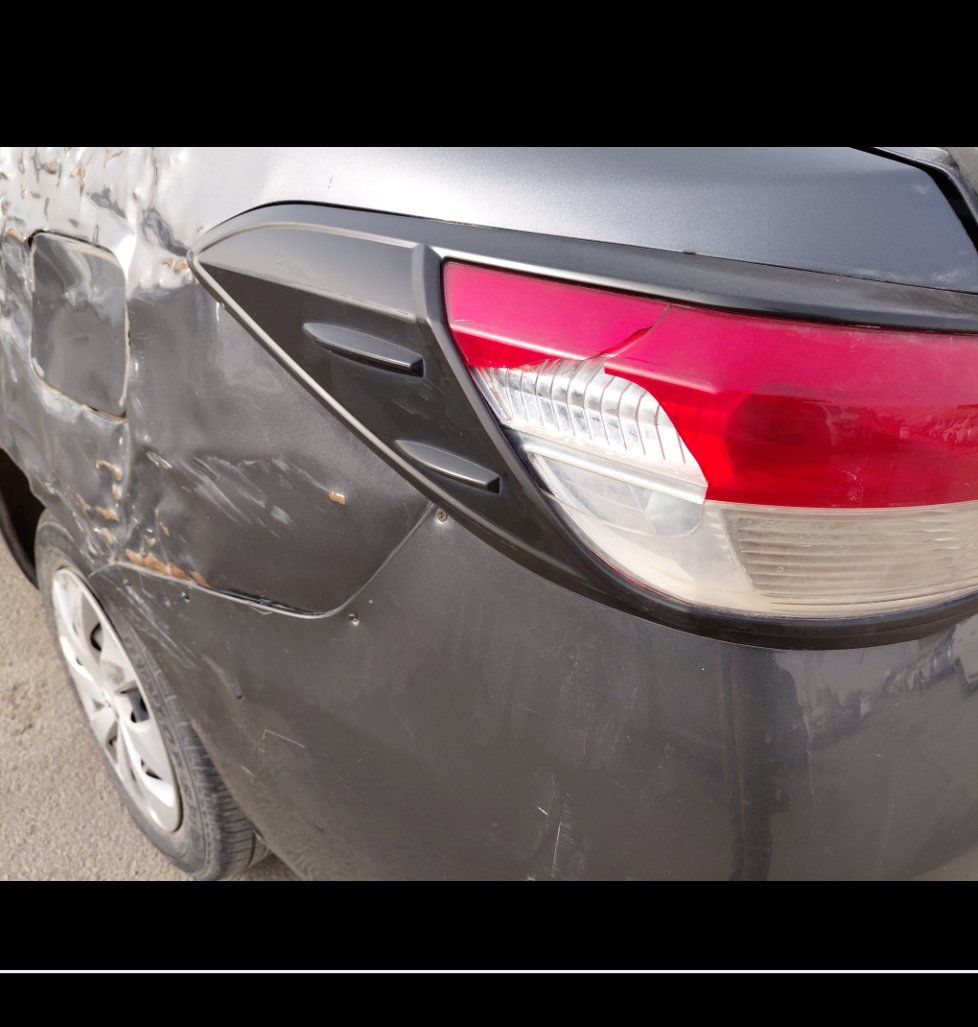 تويوتا يارس SD Y 2022 image