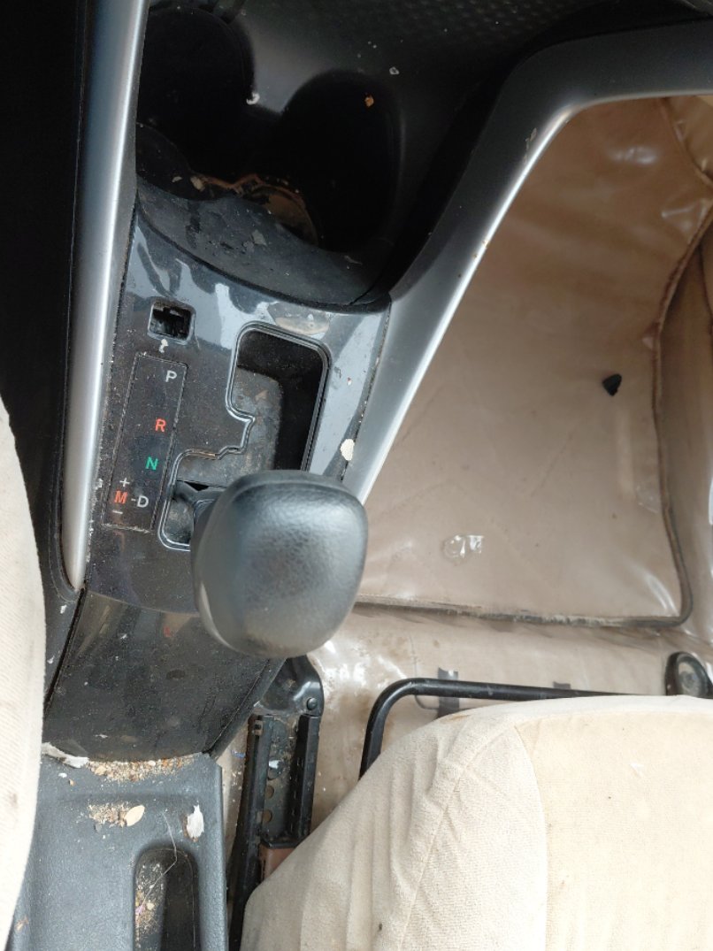 Toyota Yaris SD Y 2018 image