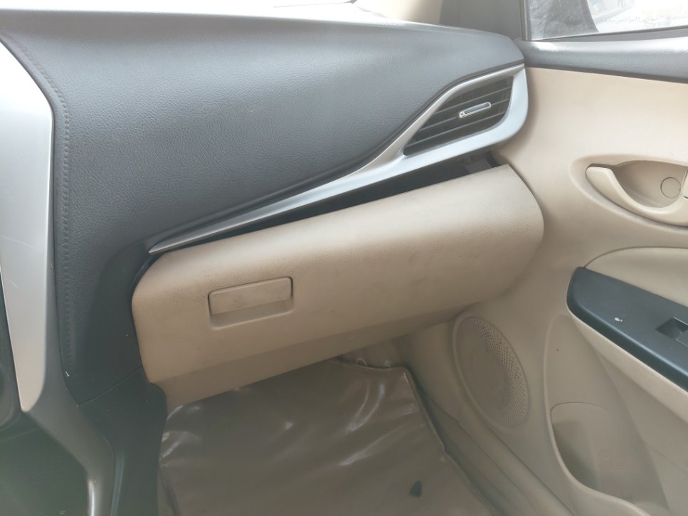 Toyota Yaris SD Y 2018 image