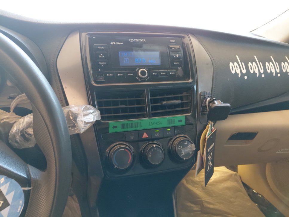 تويوتا يارس SD Y FLT 2022 image