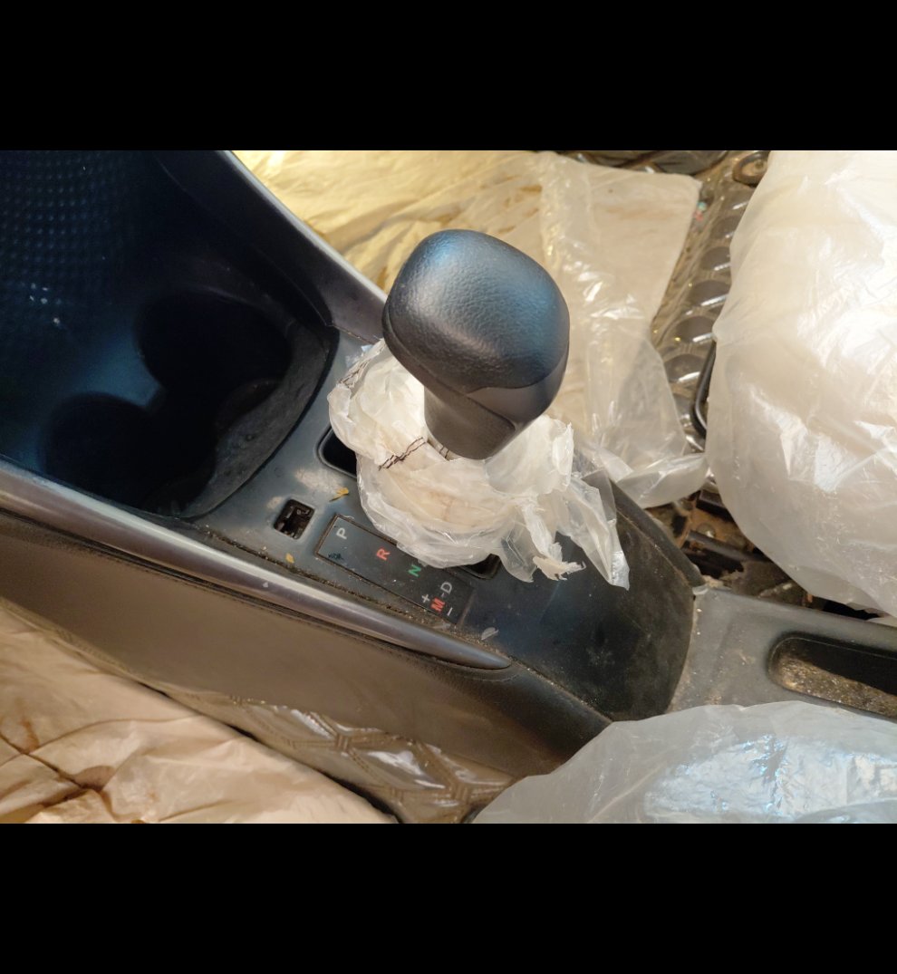 تويوتا يارس SD Y FLT 2022 image