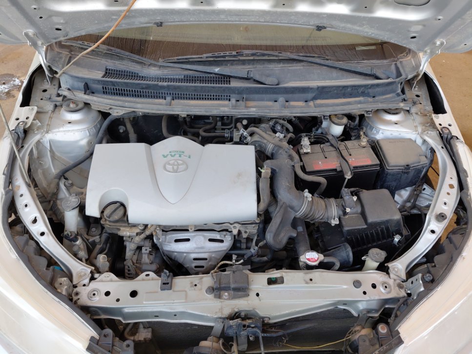 تويوتا يارس SD Y FLT 2022 image