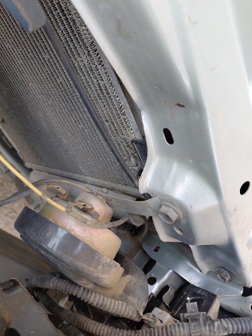 تويوتا يارس SD Y FLT 2022 image