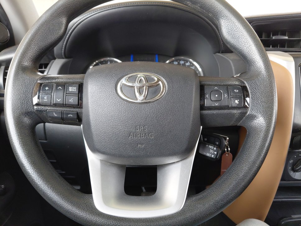 Toyota Fortuner GX2 2020 image