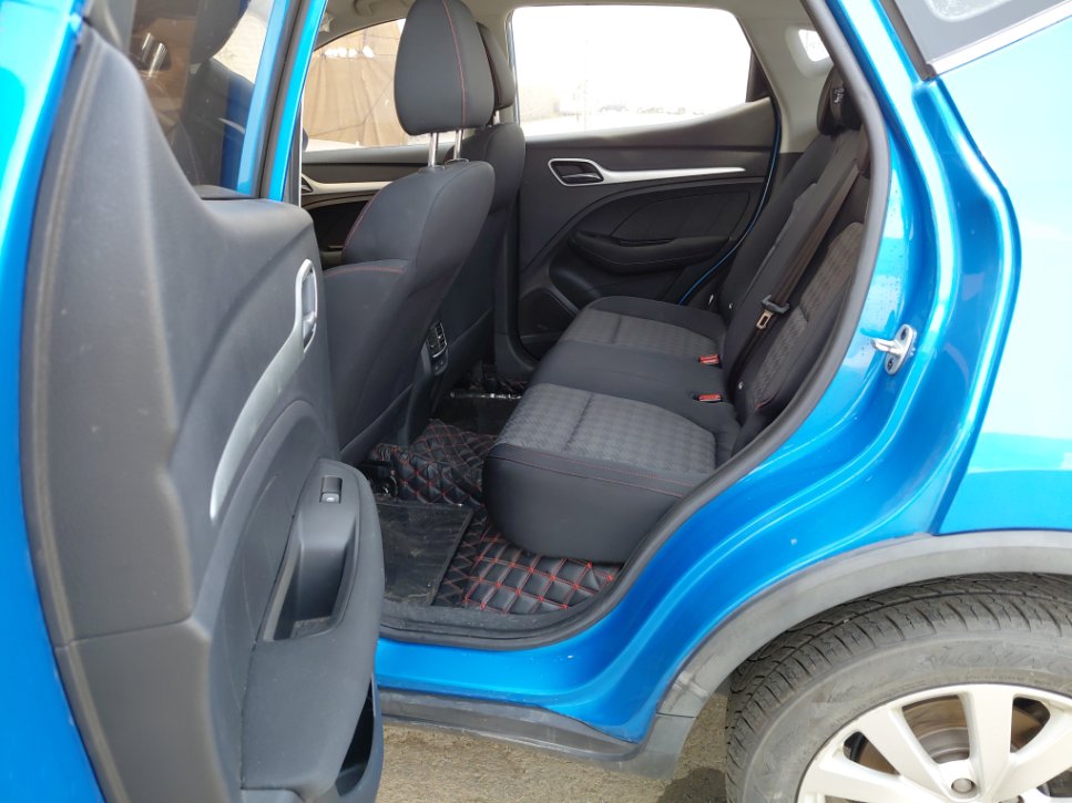 إم جي ZS STD Sports Utility 2021 image