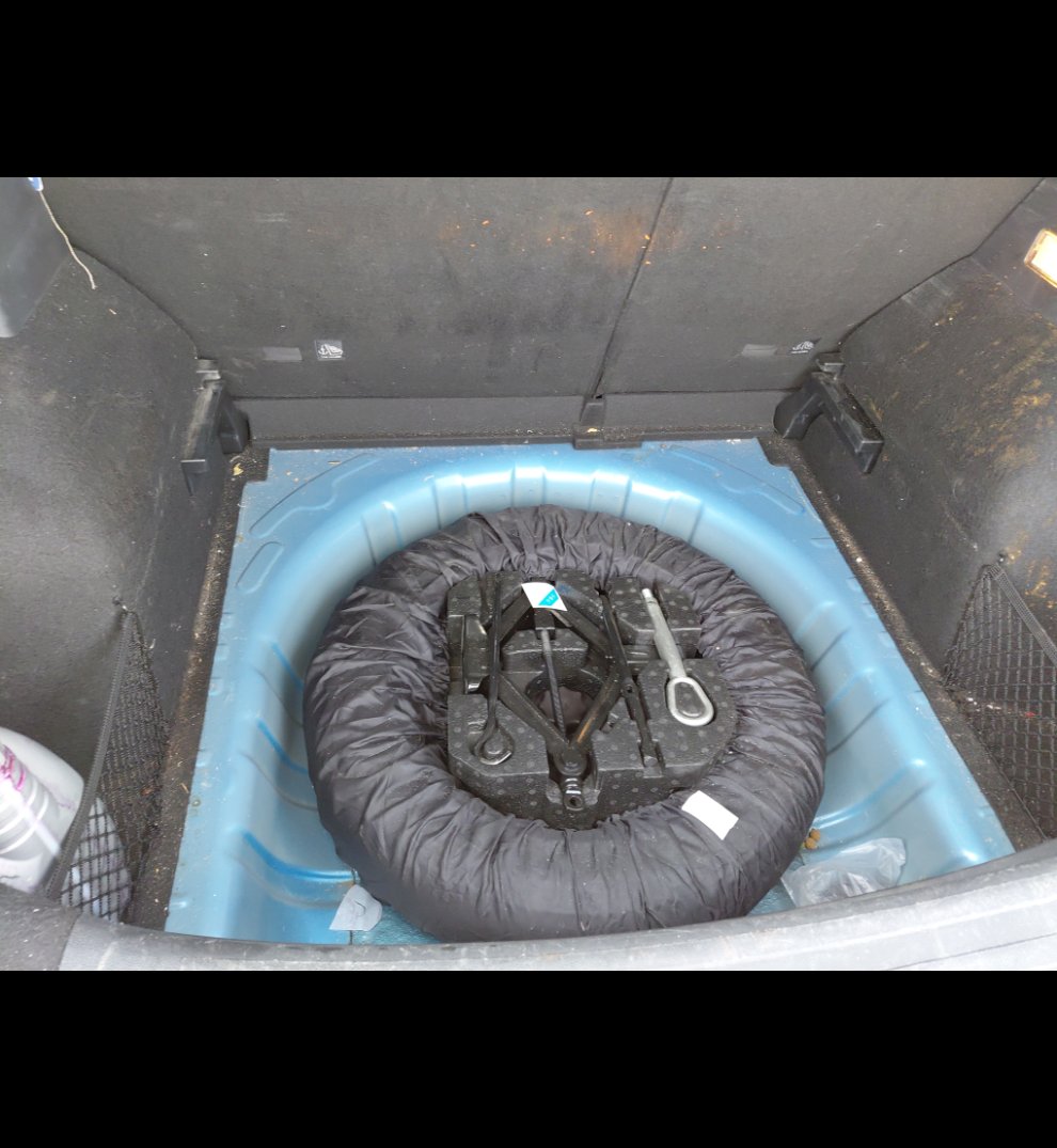 إم جي ZS STD Sports Utility 2021 image