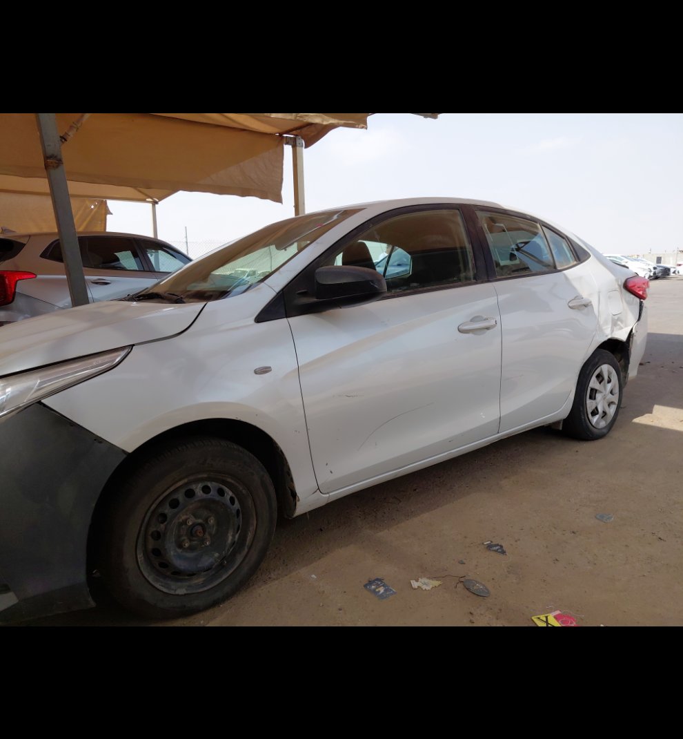 تويوتا يارس SD Y 2021 image