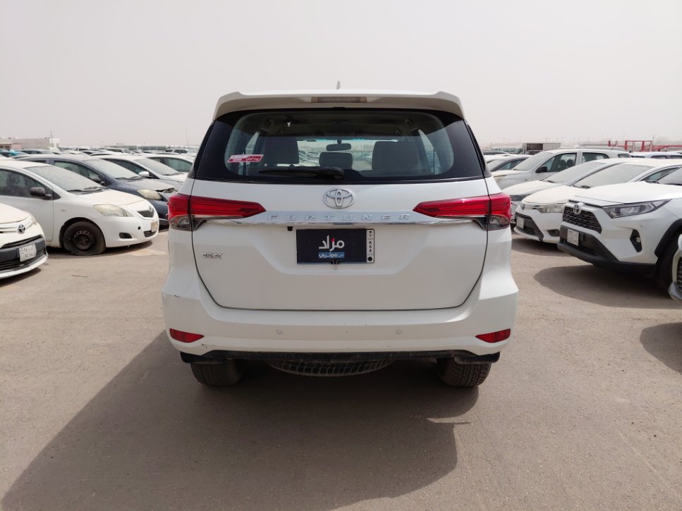 Toyota Fortuner GX2 2020 image