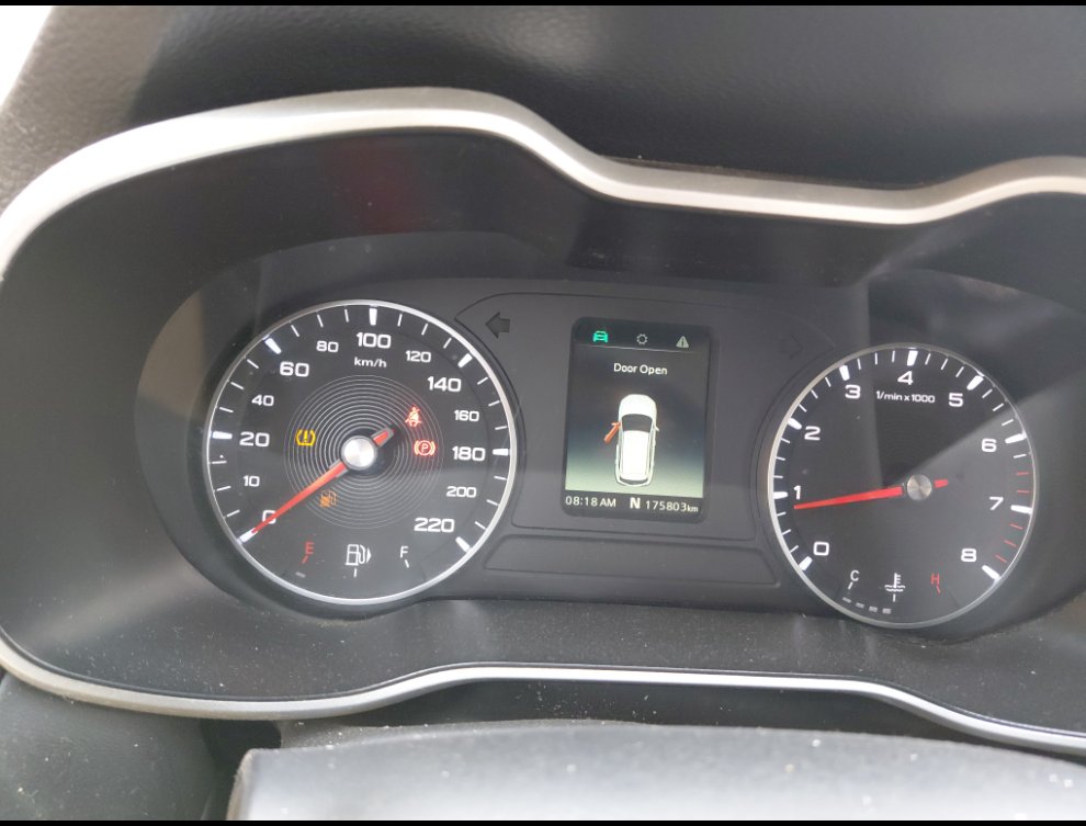 إم جي ZS STD Sports 2022 image