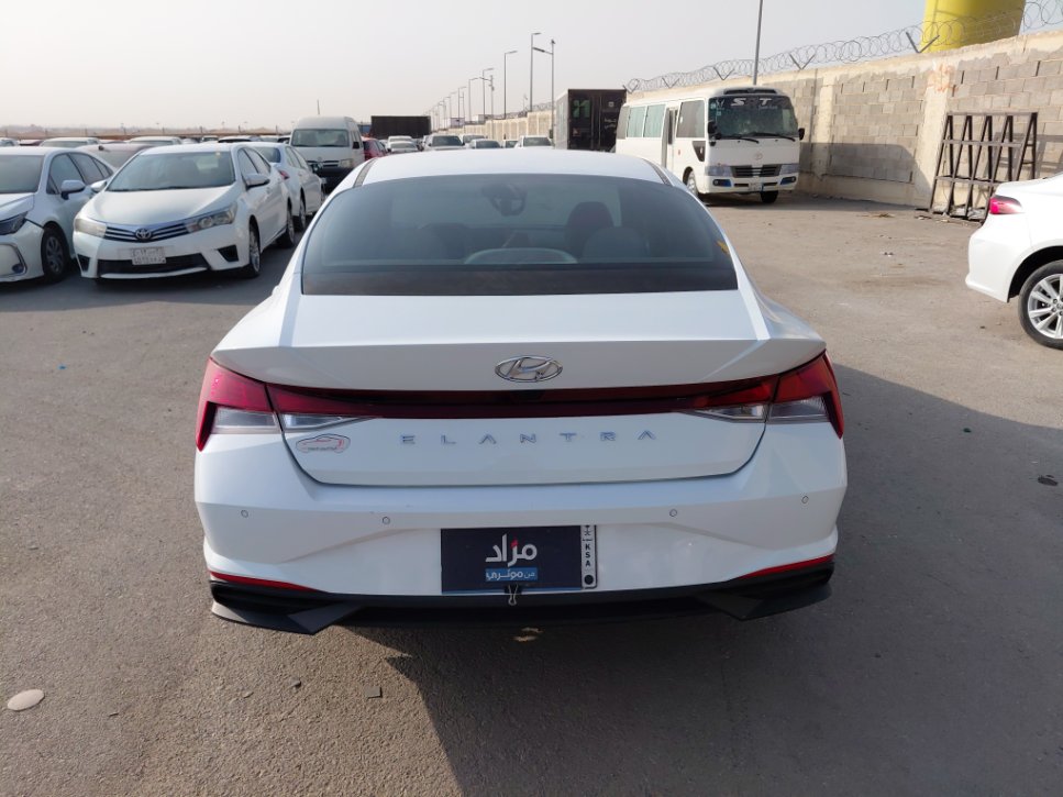 هيونداي إلنترا FLEET 2021 image