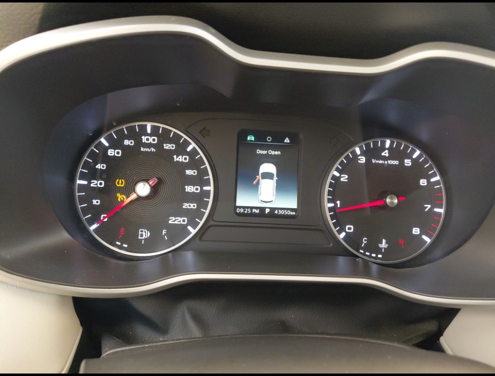 إم جي ZS LUX Sports  2021 image