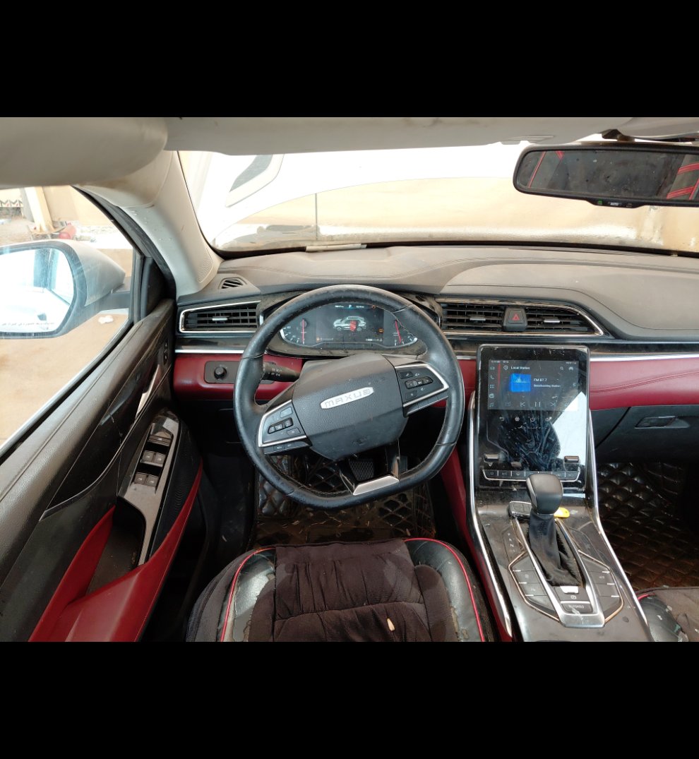 Maxus D60 LUX Sports  2023 image