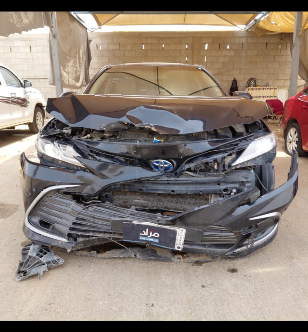 تويوتا كامري GLE HEV  2024