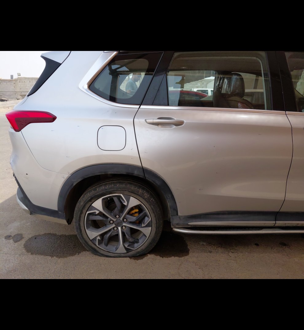 Maxus D60 LUX Sports  2023 image