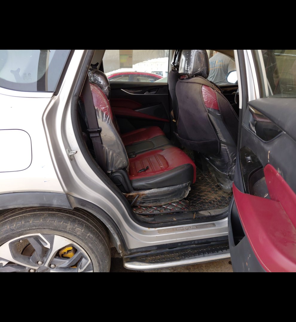 Maxus D60 LUX Sports  2023 image