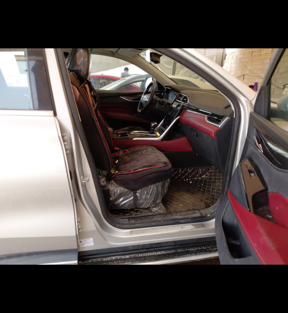 Maxus D60 LUX Sports  2023 image