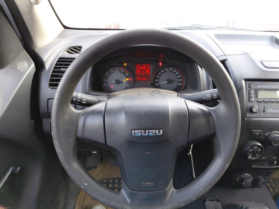 ايسوزو ديماكس 4x4 2023 image