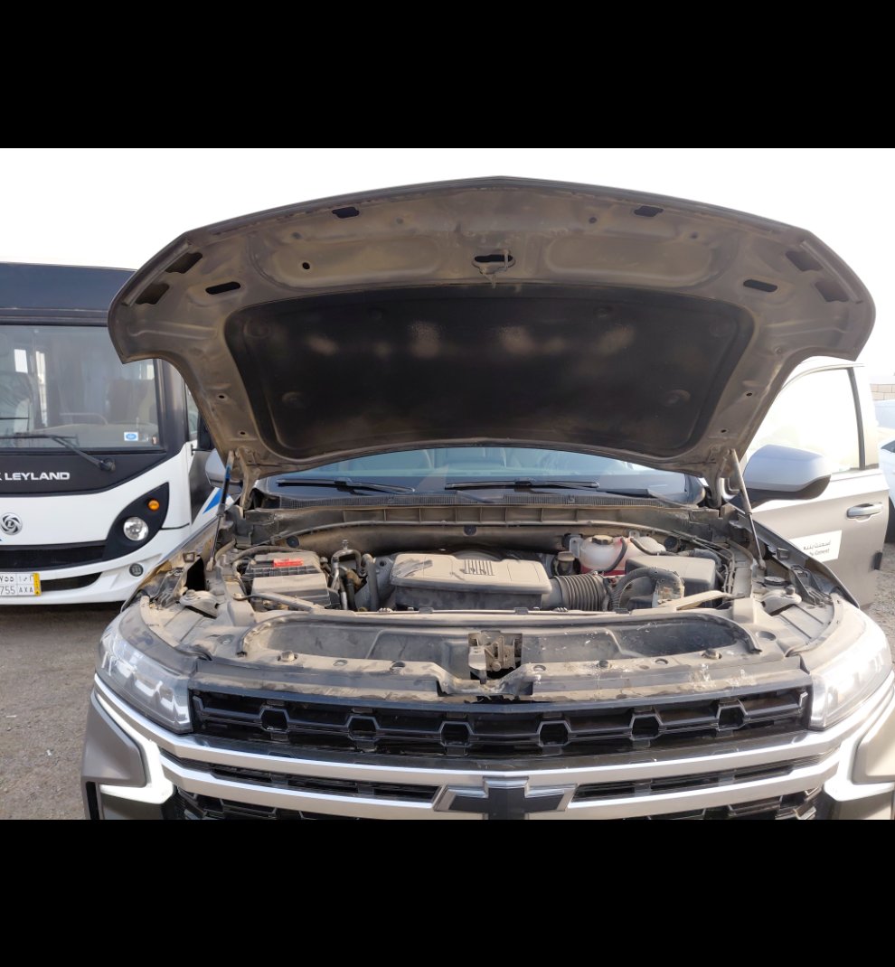 Chevrolet  Suburban  2022 image