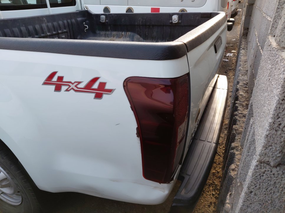 ايسوزو ديماكس 4x4 2023 image