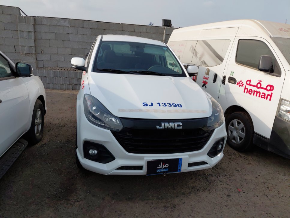 جا ام سي فيجوس  2023 image