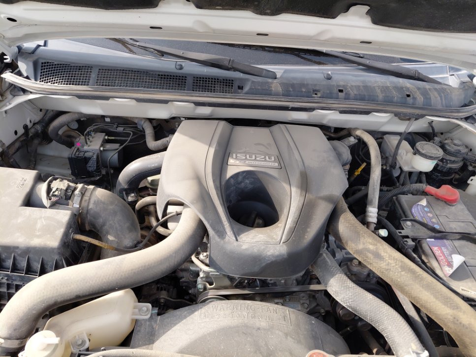 ايسوزو ديماكس 4x4 2022 image