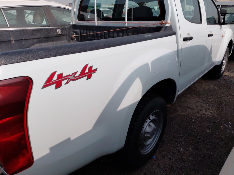 ايسوزو ديماكس 4x4 2022 image