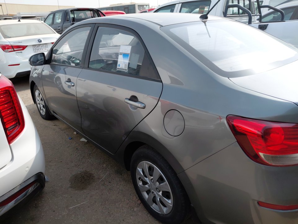 كيا بيجاس LX FWD 2022 image