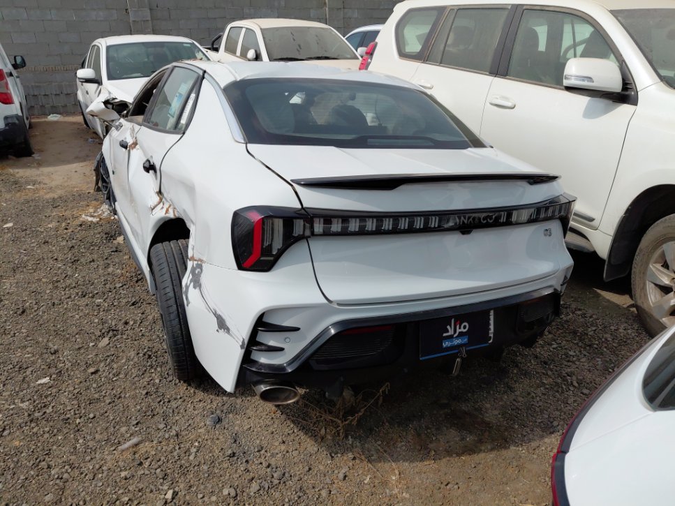 LYNK & CO 03   2024 image