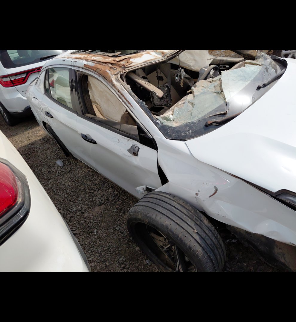 LYNK & CO 03   2024 image