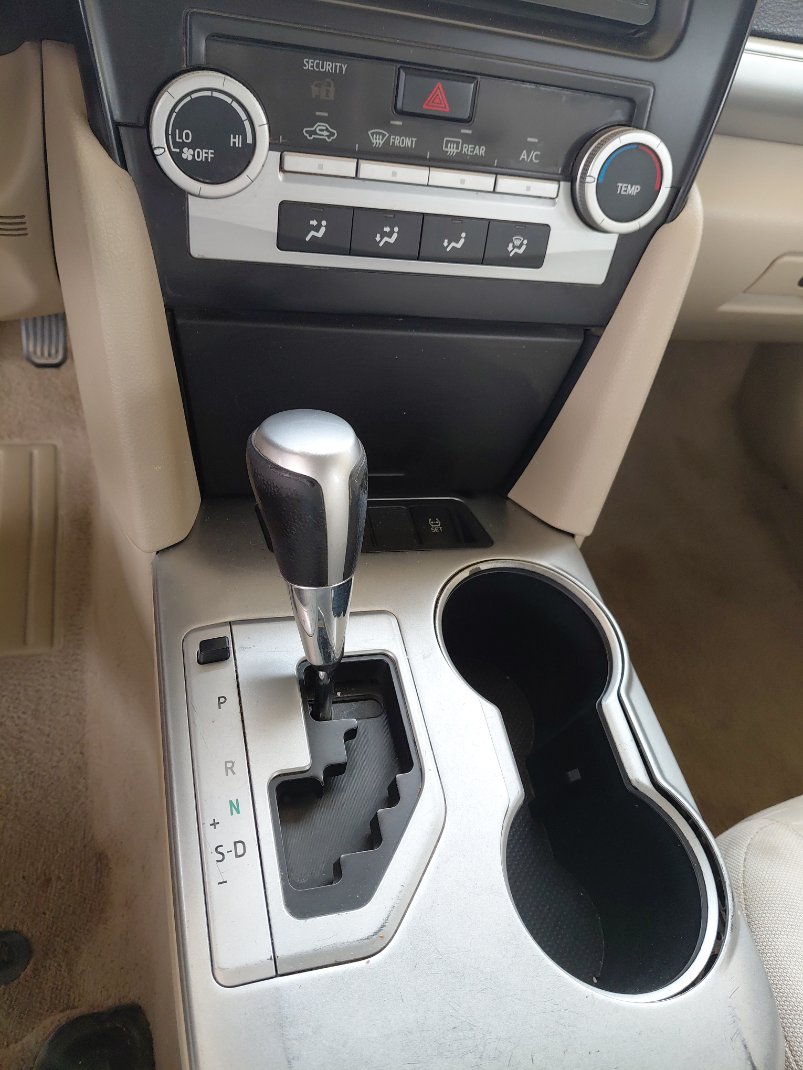 Toyota Camry GL Limited  2017 image