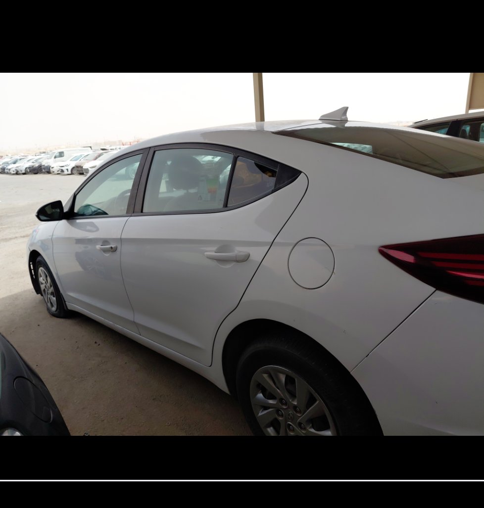 هيونداي إلنترا GL 2020 image