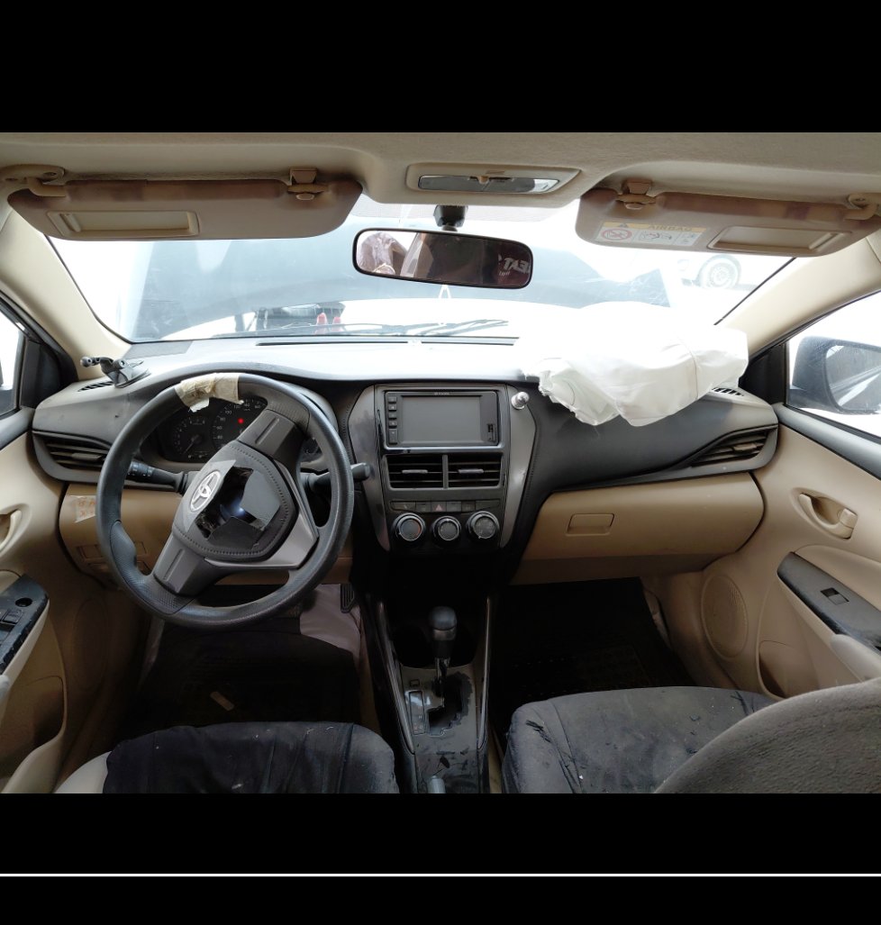 تويوتا يارس SD Y 2021 image