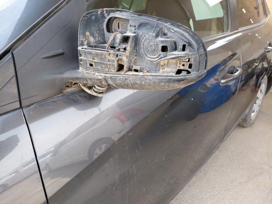 تويوتا يارس SD Y 2021 image