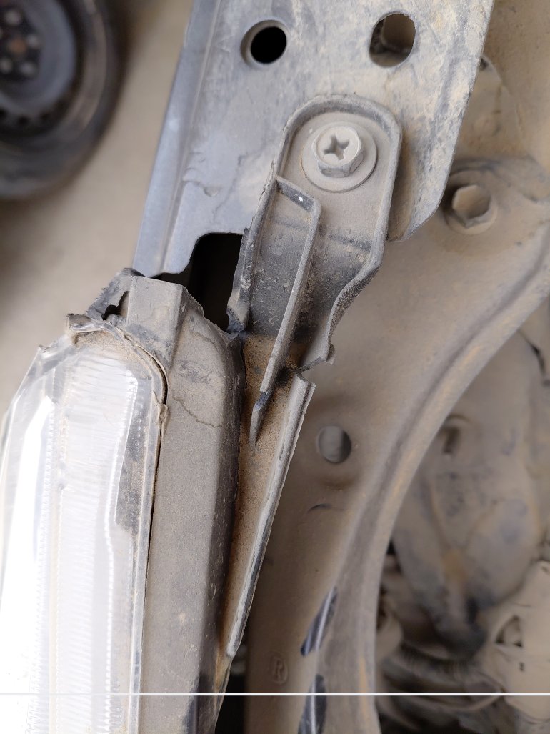 تويوتا يارس SD Y 2021 image