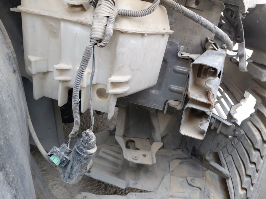 تويوتا يارس SD Y 2021 image