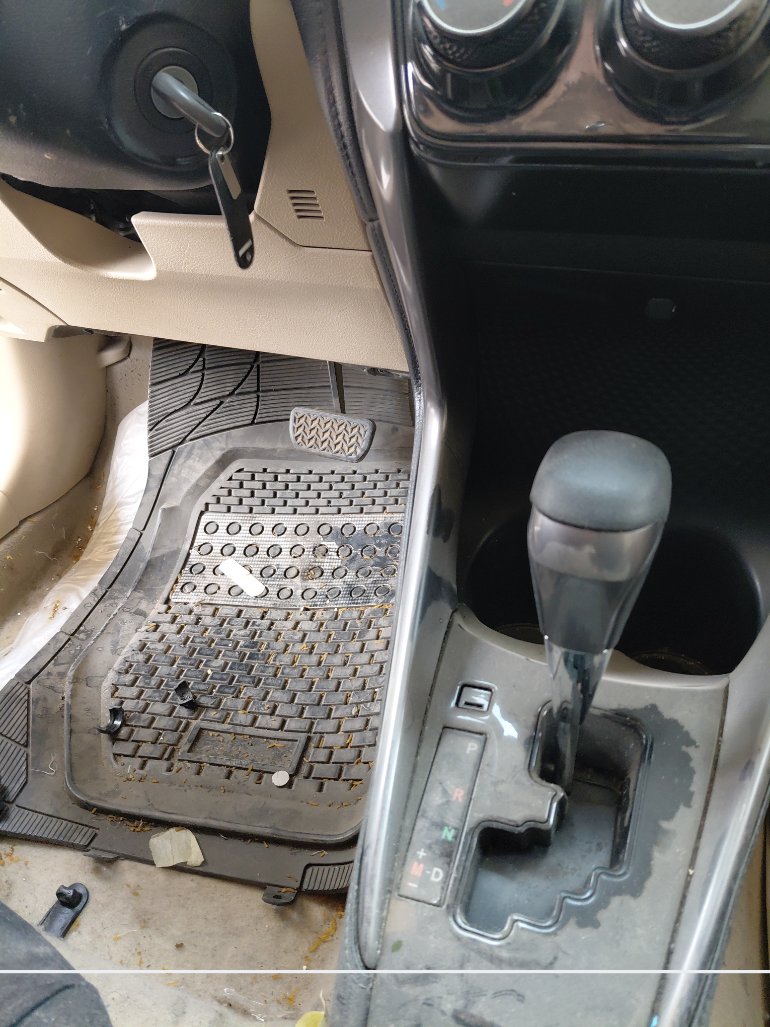 تويوتا يارس SD Y 2021 image