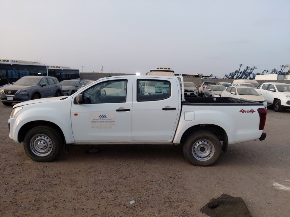 ايسوزو ديماكس  2023 image