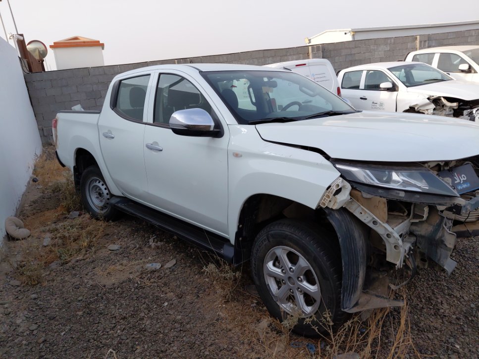 ميتسوبيشي L200  2023 image