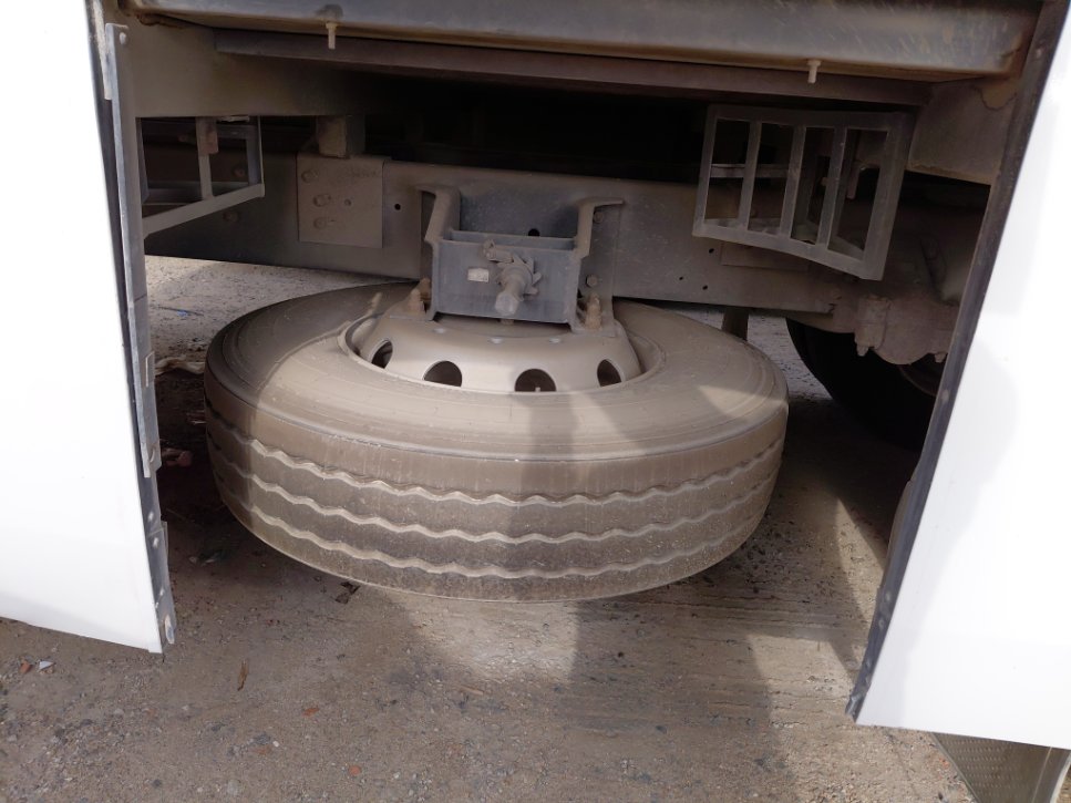 Ashok Leyland Falcon  2023 image