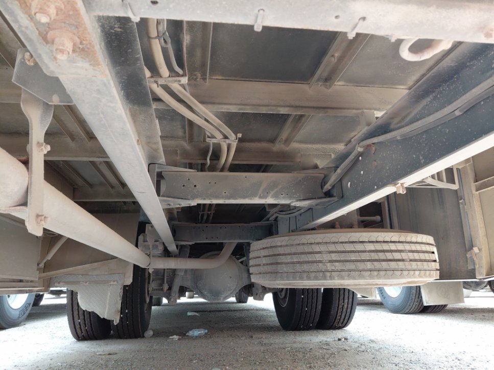 Ashok Leyland Falcon  2023 image