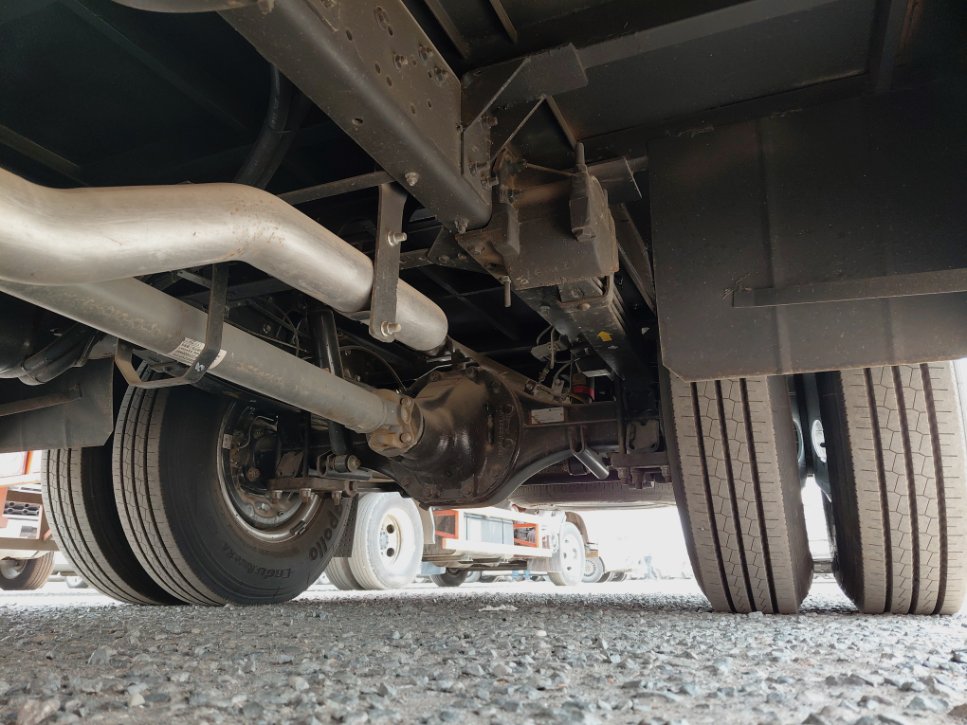 Ashok Leyland Falcon   2023 image