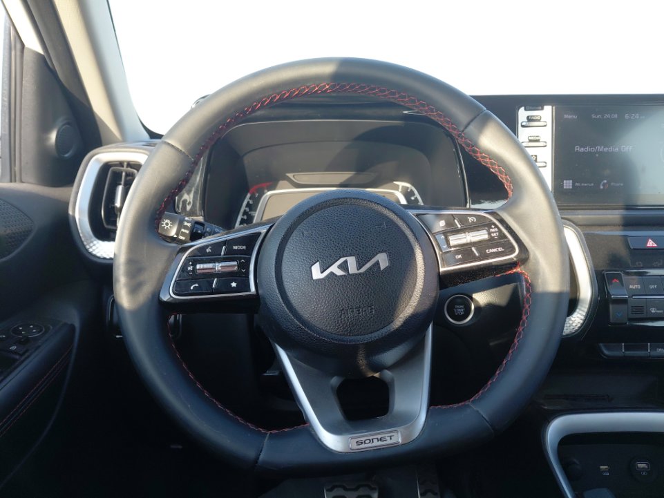 KIA Sonet EX Sports  2023 image