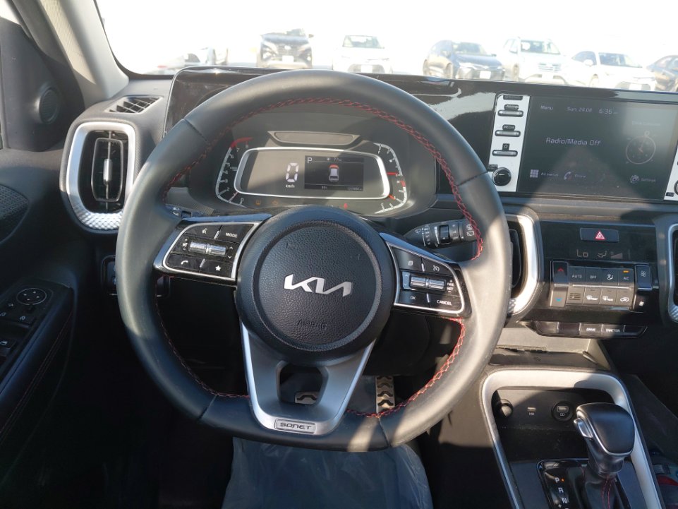 KIA Sonet EX Sports  2023 image