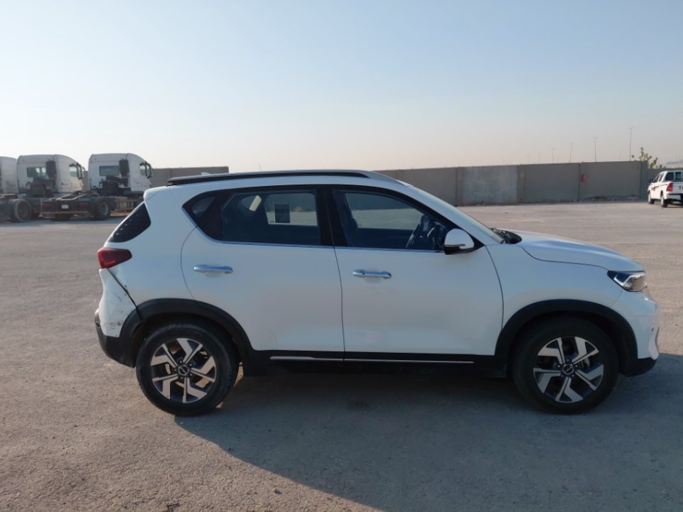 KIA Sonet EX Sports  2023 image