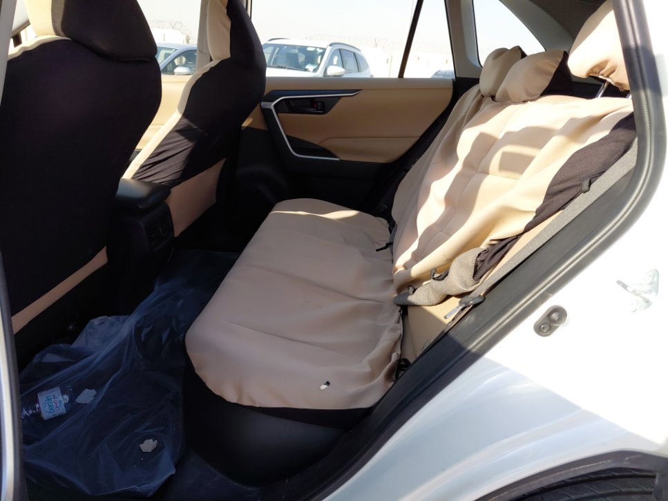 Toyota RAV4 LE 2 HEV SPORTS  2021 image