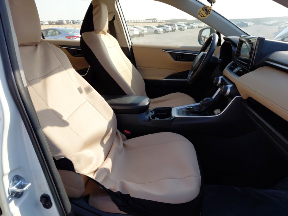 Toyota RAV4 LE 2 HEV SPORTS  2021 image